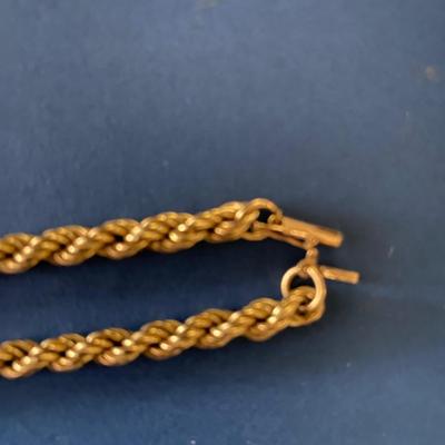 10 kt Gold Rope Necklace