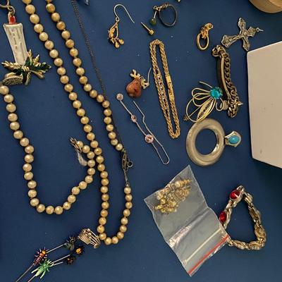 Costume Jewelry Lot