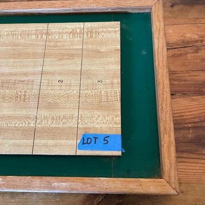 Lot 5 - Tabletop Shuffleboard Game