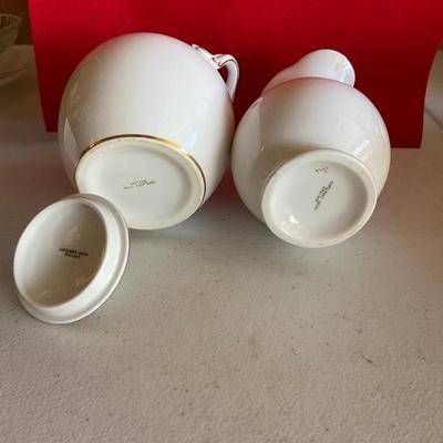 Vintage Copeland China sugar and creamer.