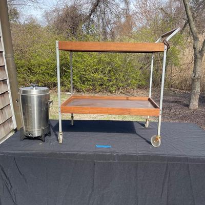 Lot 20 - Built in hot plate cart with percolator!