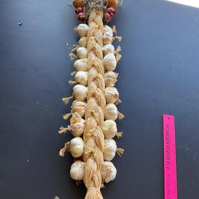 Garlic ðŸ§„ Braid.