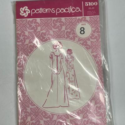 Vintage Pattern Pacifica 3100 Size 8 Crafting Set Dress