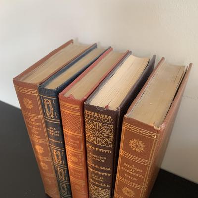 Classic Leather Bound Books with 24K Gold Binding (LR-HS)