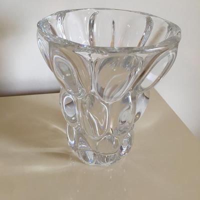 Vannes Le Chatel France crystal vase