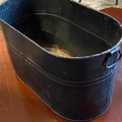 22.5â€x12â€x13.5â€ Metal Container