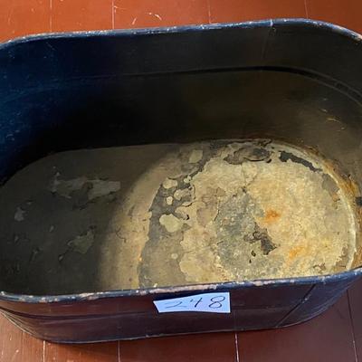 22.5â€x12â€x13.5â€ Metal Container