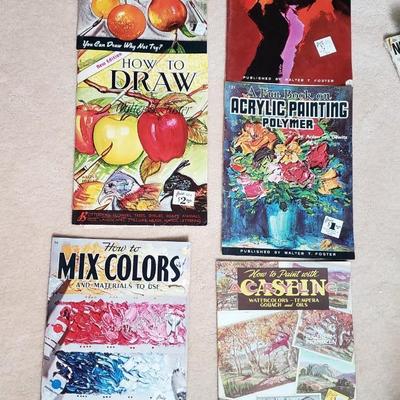 6 Walter Foster art book