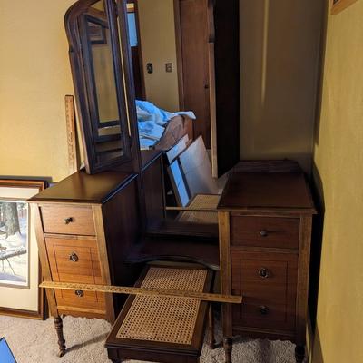 Rare Antique Trifold Mirror Vanity, Matches bed, dresser