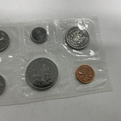 -214- COINS | 1971 Canada Proof Set Sealed