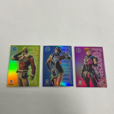 -227- FORTNITE | #40 Cloudbreaker, #32 Biz, #179 Reese Cards
