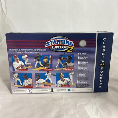 -228- SPORTS | Starting Lineup 2 Figure | Tim Hudson & Greg Maddux