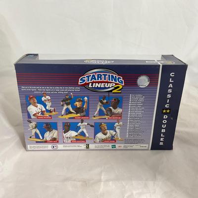 -230- SPORTS | Starting Lineup 2 Figure | Derek Jeter & Omar Vizquel