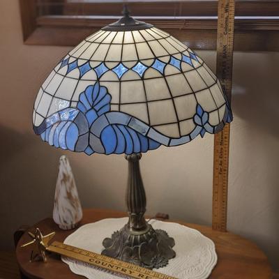 Lovely Stained Glass Table Lamp