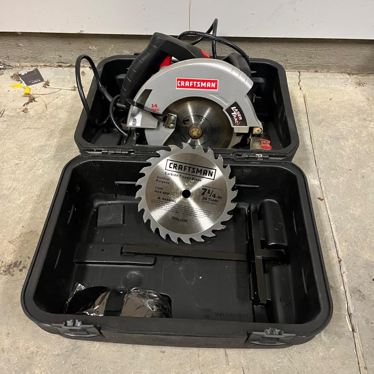 Craftsman Circular Saw with Case (GMG)