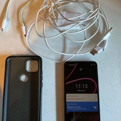 T-Mobile smart phone with cables
