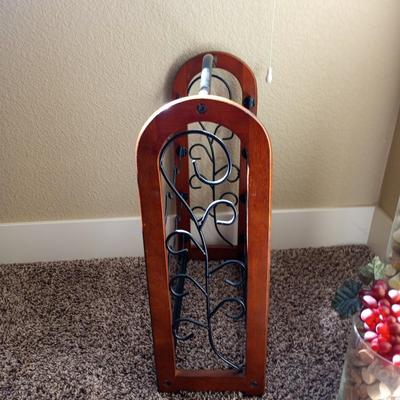 WINE RACK-CORKSCREW AND TWO GLASS CONTAINERS WITH CORKS