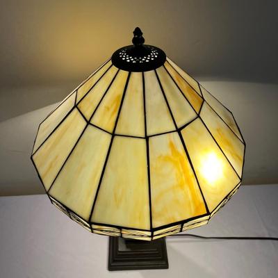 Tiffany Style Lamp (O-MG)