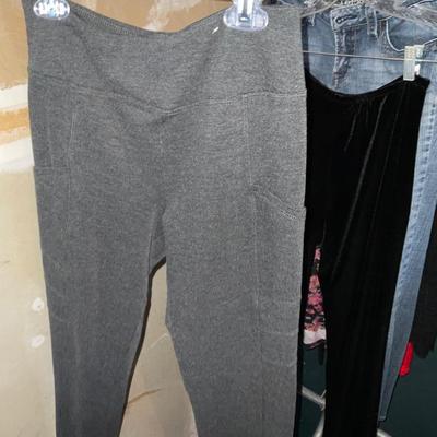 Small/Medium Jeans