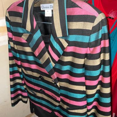 Small/Medium clothing Nice!