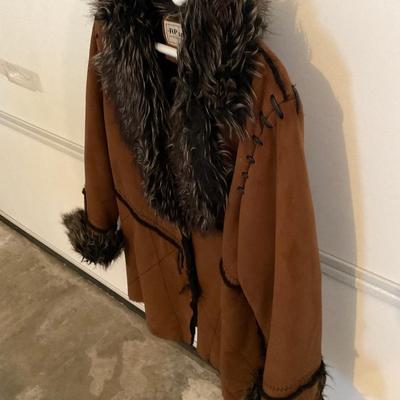 Coat /Small
