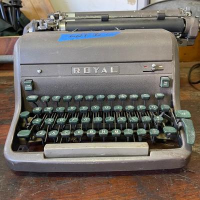 Lot 87 - Royal Vintage Typewriter, with ribbon