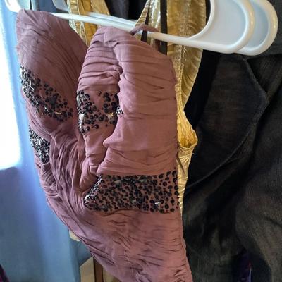 Medium clothing