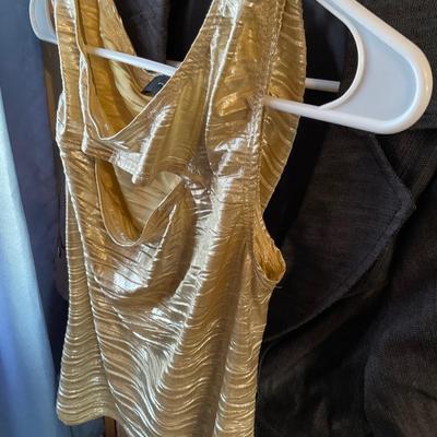 Medium clothing
