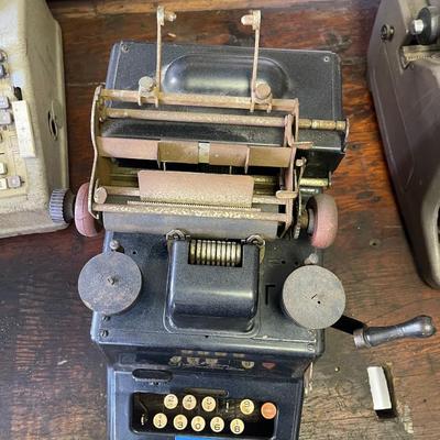 Lot 88 - Dalton Antique Adding, Listing and Calculating Machine