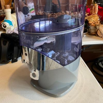 Nikkei gravity water filtration