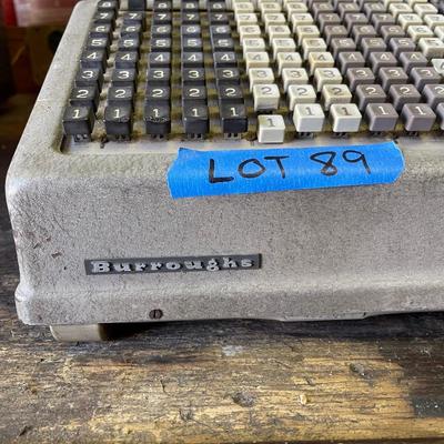 Lot 89 - Burroughs Antique Calculating Machine