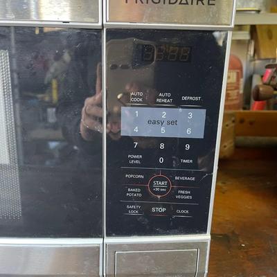 Lot 92 - Frigidaire Microwave