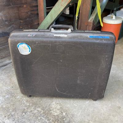 Lot 94 - Samsonite Vintage Suitcase - Concorde