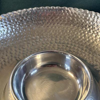 OVERSIZE HAMMERED ALUMINUM CHIP AND DIP BOWL