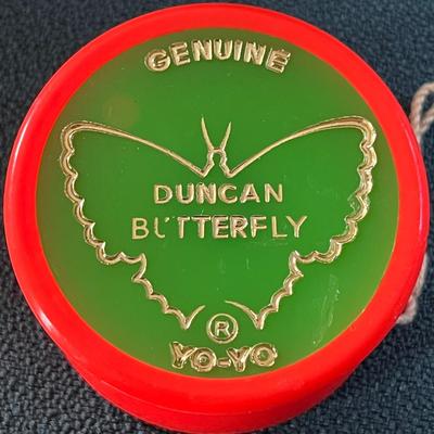 VINTAGE BRIGHT ORANGE DUNCAN BUTTERFLY YO YO
