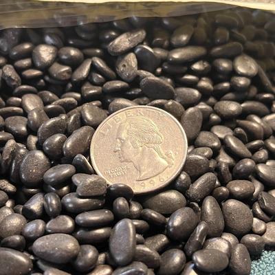 BEAUTIFUL BLACK STONE PEBBLES