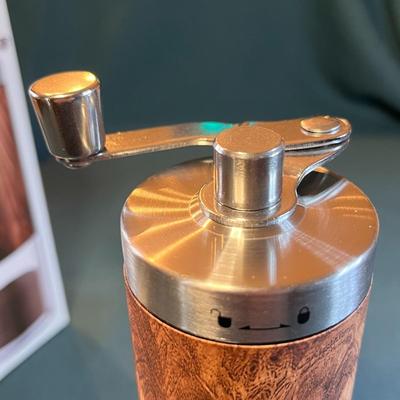 EXCELLENT MANUAL COFFEE GRINDER â€œSIMPLE LIFEâ€
