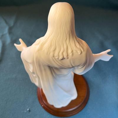 CHRISTUS STATUE BISQUE-LIKE FIGURAL WOOD BASE