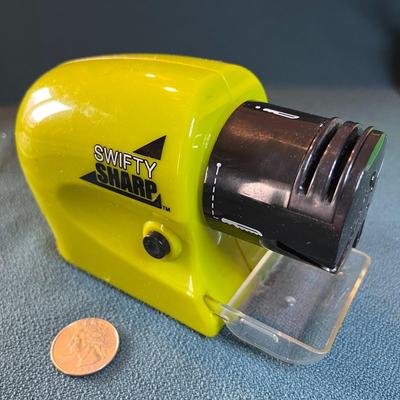 KNIFE SCISSORS SHARPENER BY SWIFTY SHARP