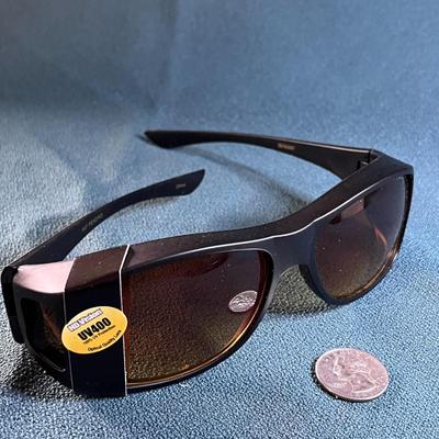 NEW UV 400 SUNGLASSES WITH SIDE SHIELDS