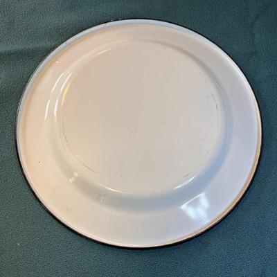 ANTIQUE ENAMELWARE ADVERTISING PLATE