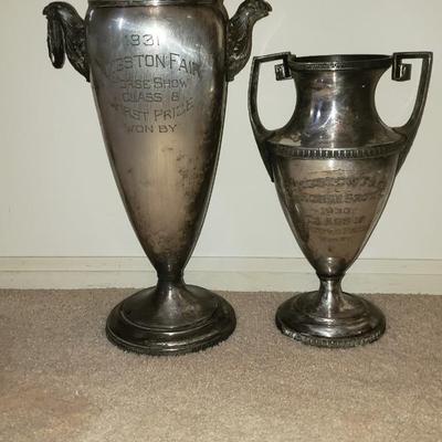 2 horse trophies 1931 Kingston Fair