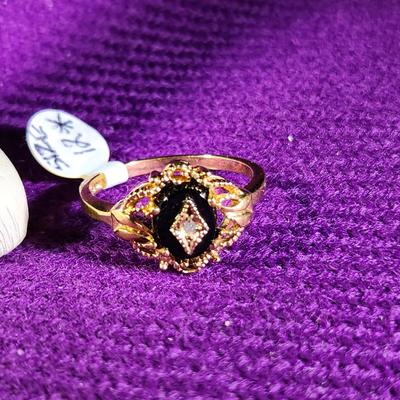 Onyx and Faux Chip Costume Dinner Ring