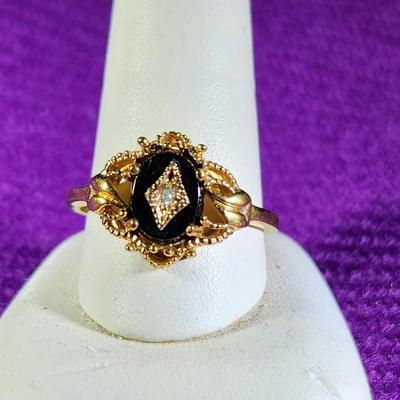 Onyx and Faux Chip Costume Dinner Ring