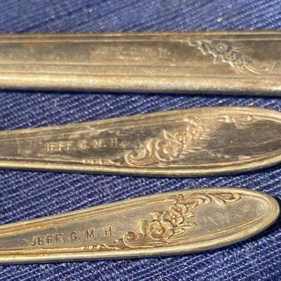17pc Jefferson Co. Hospital Tableware