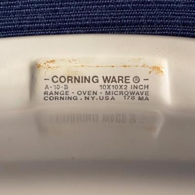 Corning Ware 10â€x10â€x2â€ w/lid
