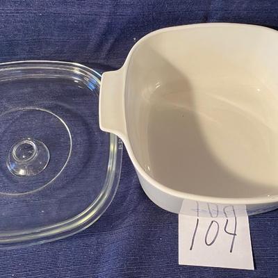 Corning-Ware 3Qt w/lid