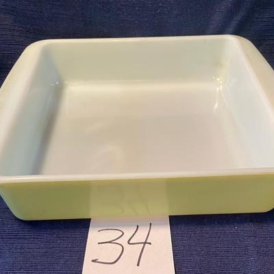 Vintage Lime Green Pyrex 8â€ Ovenware