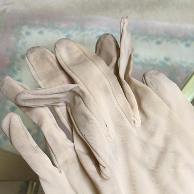 Ladies gloves collection