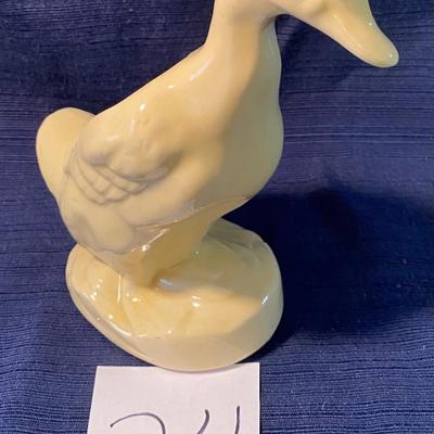 Vintage USA Shawnee Duck Planter